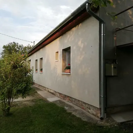 Szederfa Balatonfenyves